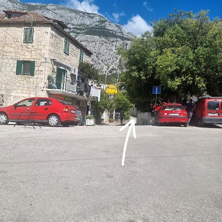 Apartments R Makarska Bagian luar foto